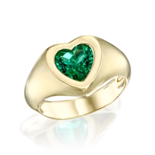 טבעת לב עם אבן חן 