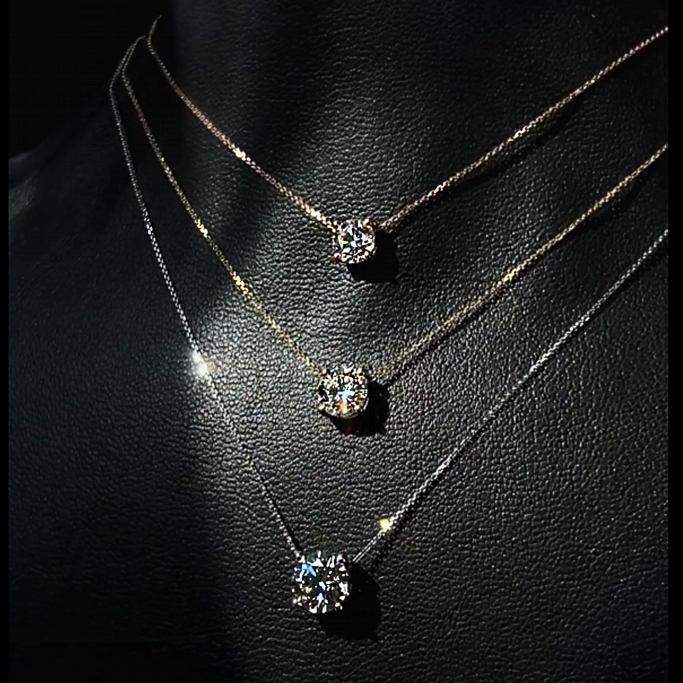 שרשרת סוליטר יהלום מרחף מעבדה