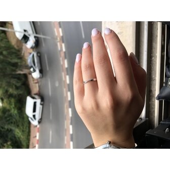 טבעת אינפיניטי משובצת יהלומים