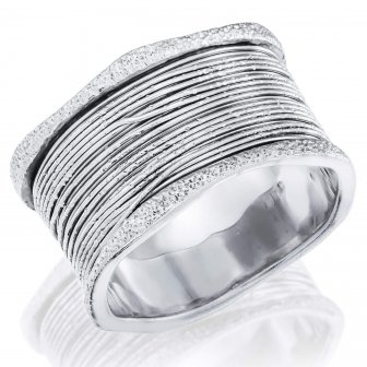 טבעת נישואין חוט לבן